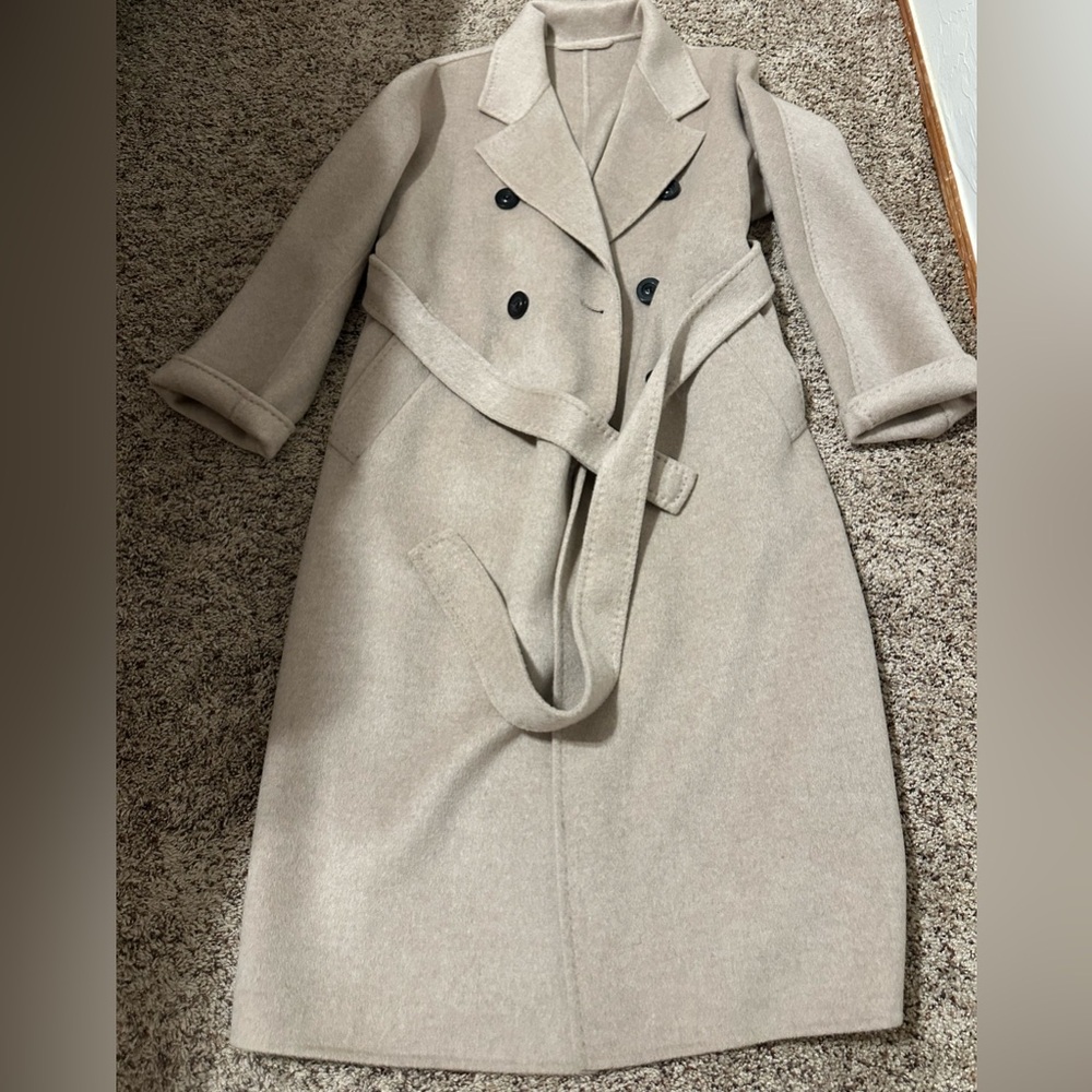 100% cashmere Icon coat 101801 OATMEAL  size 
S Classic black Double-Breasted